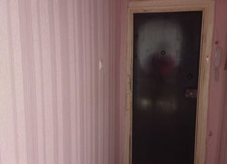 Продается двухкомнатная квартира, 46 м2, Бородино, микрорайон Победы, 3