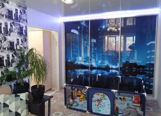 Продается четырехкомнатная квартира, 58 м2, посёлок Ждановский, Школьная улица, 31