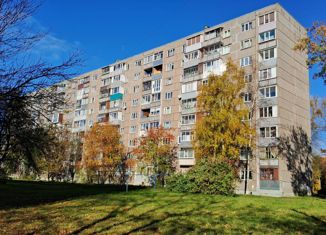 Продажа 3-комнатной квартиры, 56 м2, Череповец, проспект Победы, 153