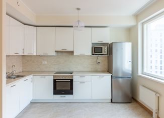 Продаю 3-ком. квартиру, 71.3 м2, Санкт-Петербург, Аптекарский проспект, 18, метро Петроградская