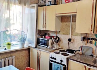 Продается двухкомнатная квартира, 45.1 м2, Кемерово, улица Терешковой, 28, Центральный район