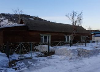 Продам дом, 111 м2, рабочий поселок Мамакан, Советская улица, 8