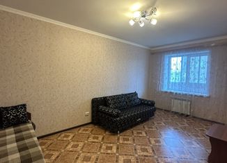 Продается 1-комнатная квартира, 37.1 м2, Чебоксары, улица Фёдора Гладкова, 36