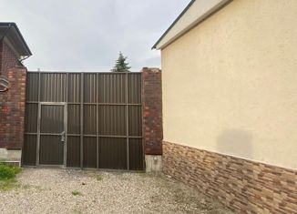 Продам дом, 151 м2, Нальчик, улица Бесланеева