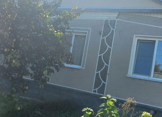 Продам дом, 114 м2, посёлок городского типа Базарный Карабулак, улица Мира, 12