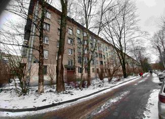 Продаю однокомнатную квартиру, 32 м2, Санкт-Петербург, проспект Славы, 26к1, метро Проспект Славы