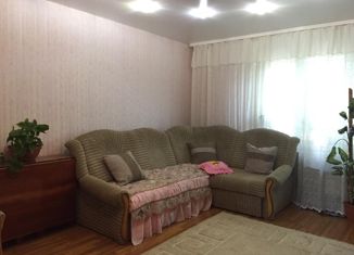 Продается 3-комнатная квартира, 54 м2, Ижевск, улица Ворошилова, 42, жилой район Автопроизводство