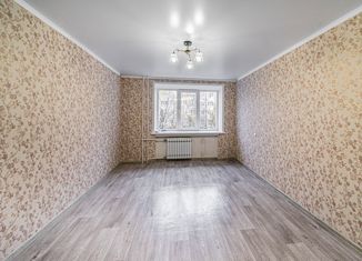 Продам 2-комнатную квартиру, 45.7 м2, Лебедянь, улица Советской Армии, 1Б