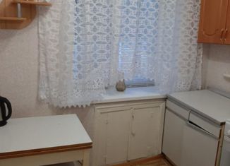 Продается 3-ком. квартира, 60 м2, Вольск, Комсомольская улица, 189