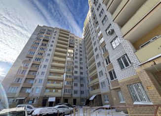 Продается двухкомнатная квартира, 74.5 м2, Брянск, Красноармейская улица, 42