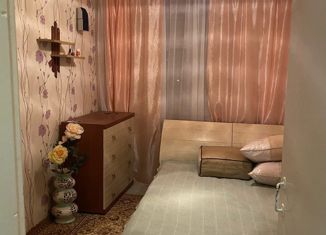 Продаю четырехкомнатную квартиру, 64 м2, Саров, улица Силкина, 8А