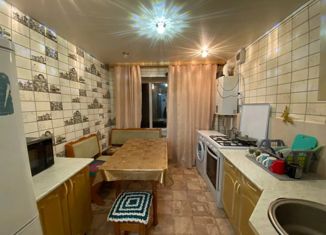 Продается 1-комнатная квартира, 30.8 м2, село Киргиз-Мияки, улица Калинина, 3