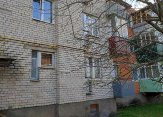 Продажа четырехкомнатной квартиры, 86 м2, Псков, улица Карбышева, 3