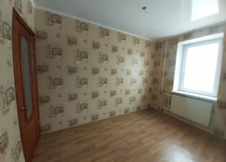 Продам 3-комнатную квартиру, 68 м2, Стерлитамак, улица Суханова, 18