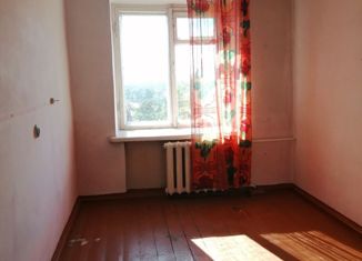 Продажа 2-ком. квартиры, 43 м2, Соликамск, улица В.И. Кузнецова, 1