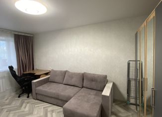 Продаю двухкомнатную квартиру, 58 м2, село Писаревка, Молодёжная улица, 6