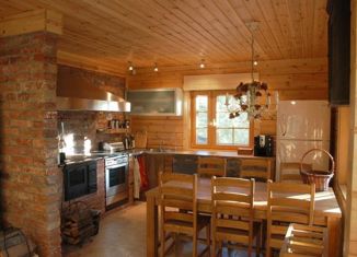 Продаю дом, 180 м2, Кингисепп, Цветочная улица, 157