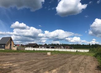 Продам участок, 8 сот., деревня Колесниково, Красная улица