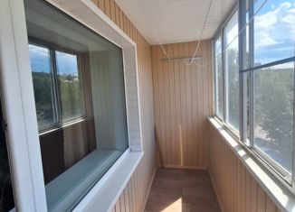 Продажа 2-ком. квартиры, 55 м2, Жигулёвск, улица Шевченко, 1