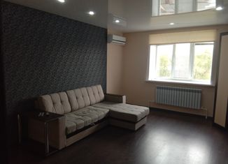 Продам 1-ком. квартиру, 50.2 м2, Котовск, улица Котовского, 28А