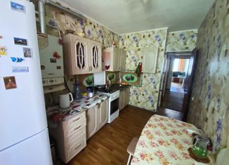 Продажа 3-комнатной квартиры, 65 м2, село Красный Яр, Ватаженская улица, 6А