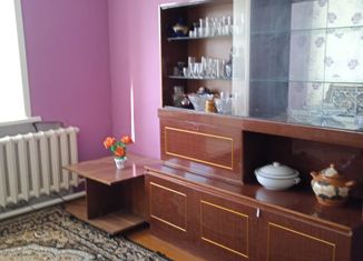 Продаю двухкомнатную квартиру, 43 м2, посёлок Октябрьский, Советская улица, 16