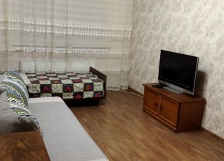 Аренда однокомнатной квартиры, 40 м2, село Усады, Сиреневая улица, 1