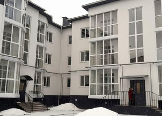 Продам 3-ком. квартиру, 73 м2, Коммунар, улица Куралёва, 13