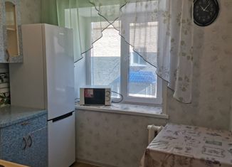 Сдам в аренду 1-комнатную квартиру, 30 м2, Северск, Коммунистический проспект, 59