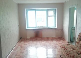 Продажа 2-комнатной квартиры, 40 м2, село Троицкое, Советская улица, 108