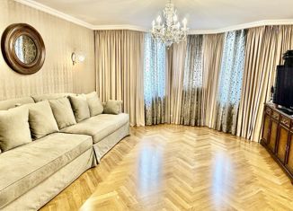 Продается четырехкомнатная квартира, 111.4 м2, Екатеринбург, улица Сакко и Ванцетти, 47, улица Сакко и Ванцетти