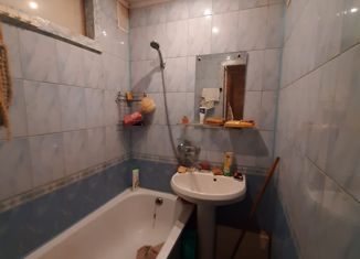 Четырехкомнатная квартира на продажу, 61 м2, Курск, улица Дейнеки, 40, Сеймский округ