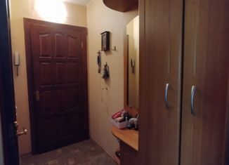 Сдаю в аренду 2-ком. квартиру, 45 м2, Белгород, Гражданский проспект, 25А