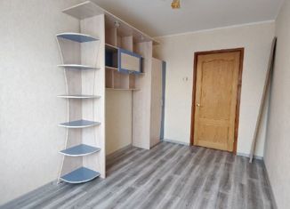 Продам 2-комнатную квартиру, 44 м2, Мурманск, улица Полярный Круг, 1