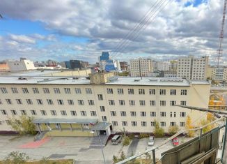 Продам 1-комнатную квартиру, 30.7 м2, Якутск, улица Горького, 92, Октябрьский округ