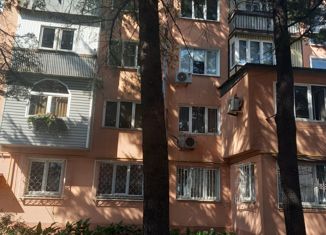 Продам 3-ком. квартиру, 62 м2, Туапсе, улица Маршала Жукова, 10