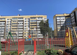 Продается 1-комнатная квартира, 37.5 м2, Арзамас, улица Куликова, 49