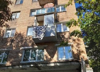 Продажа трехкомнатной квартиры, 42.7 м2, Владивосток, улица Адмирала Юмашева, 8В, Ленинский район