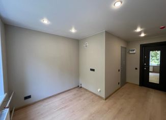 Продам квартиру студию, 13 м2, Ивантеевка, Санаторный проезд, 2