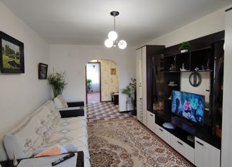 Продаю 4-ком. квартиру, 77.6 м2, Сибай, улица Ветеранов, 7