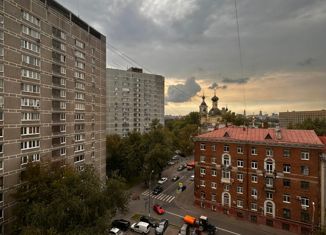 Продается трехкомнатная квартира, 64.7 м2, Москва, Волочаевская улица, 10, метро Площадь Ильича