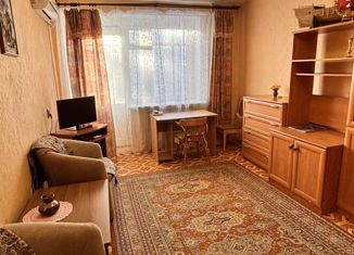 Продается 1-комнатная квартира, 33 м2, Брянская область, улица Горбатова, 19