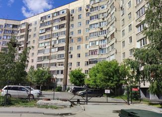 Продается двухкомнатная квартира, 49.9 м2, Курганская область, улица Карельцева, 109