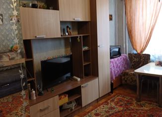 Продам комнату, 96.3 м2, городской посёлок Толмачёво, Советская улица, 4