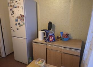 Продаю двухкомнатную квартиру, 53.4 м2, поселок Мельниково, улица Калинина, 11