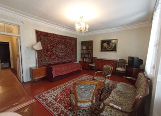 Продается 2-комнатная квартира, 54 м2, Тверь, улица Громова, 38