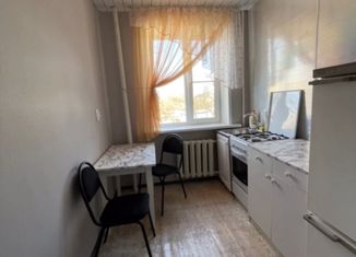 Продажа 2-комнатной квартиры, 42.5 м2, Дно, улица Ленина, 10