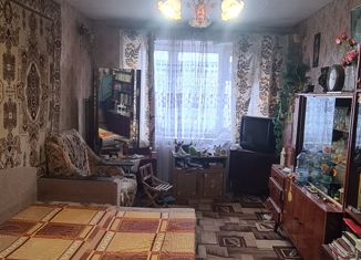 2-комнатная квартира на продажу, 45 м2, Волгоград, Алексеевская улица, 17