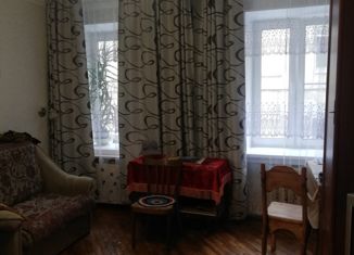 Продаю комнату, 70 м2, Кронштадт, Петровская улица, 17