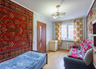 Трехкомнатная квартира на продажу, 61 м2, Нолинск, улица Коммуны, 57